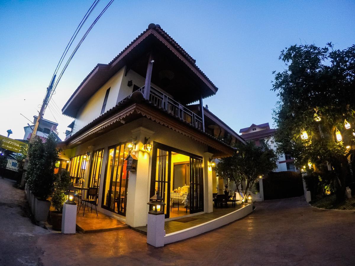 I Lanna House Hotel Chiang Mai Eksteriør billede